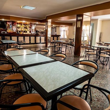 Hotel Roig Benassal Zewnętrze zdjęcie