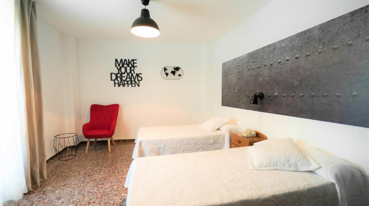 Hotel Roig Benassal Zewnętrze zdjęcie